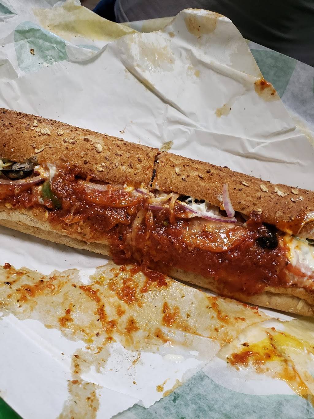 Subway | restaurant | 228 Queens Quay W Unit 1, Toronto, ON M5J 2X1, Canada | 4169773121 OR +1 416-977-3121