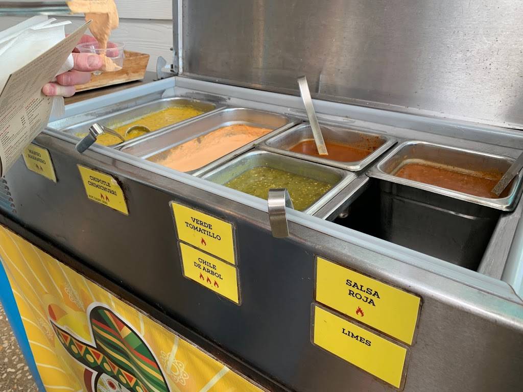 Standard Tacos & Margaritas | restaurant | 333 E Ogden Ave, Westmont, IL 60559, USA | 6303667041 OR +1 630-366-7041