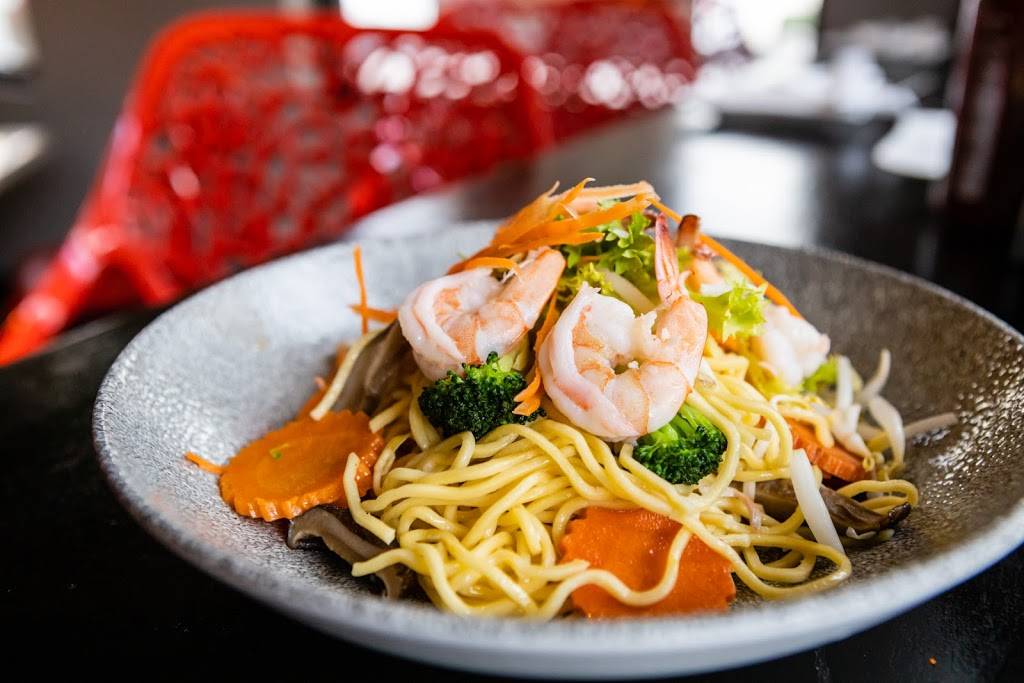 Mama Asian Noodle & Bar | restaurant | 4437 Lyons Rd, Coconut Creek, FL 33073, USA | 9549731670 OR +1 954-973-1670