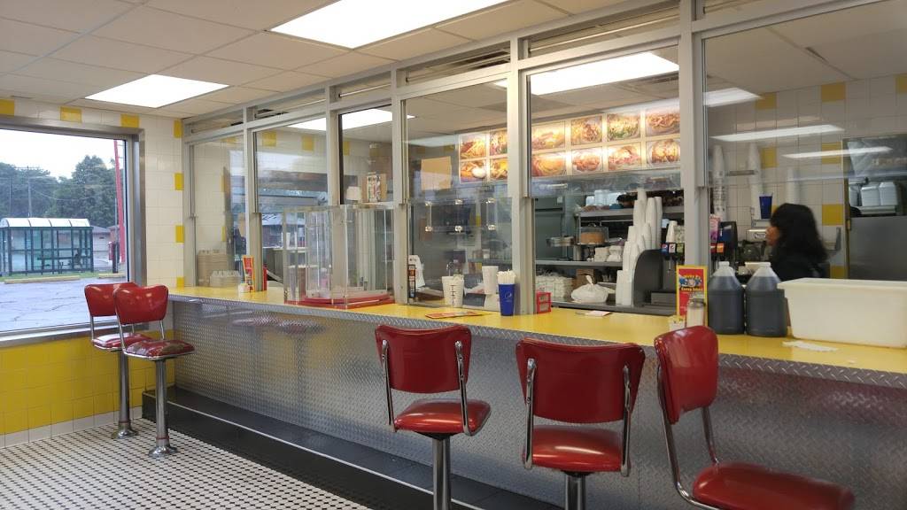 Nicky Ds Coney Island | restaurant | 20001 Eight Mile Rd, Detroit, MI 48219, USA | 3135335443 OR +1 313-533-5443