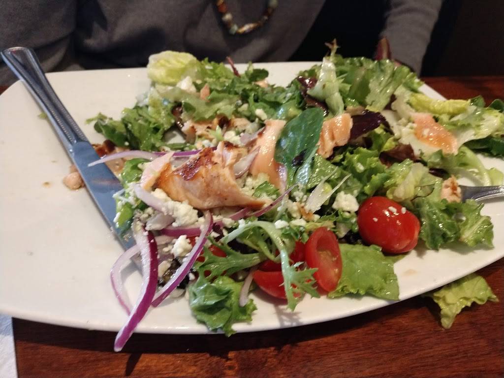 Mezzaluna | restaurant | 226 N Main St, Hendersonville, NC 28792, USA | 8286976575 OR +1 828-697-6575