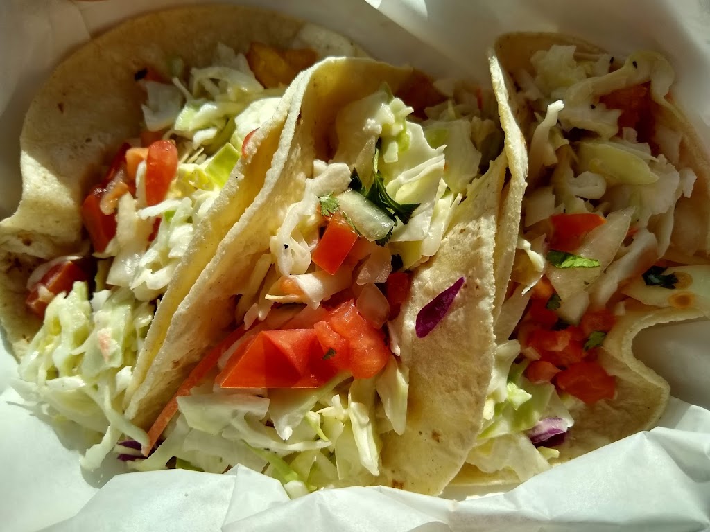 Js Fish & Chips | restaurant | 1800 SE Hwy 101, Lincoln City, OR 97367, USA | 5419944445 OR +1 541-994-4445