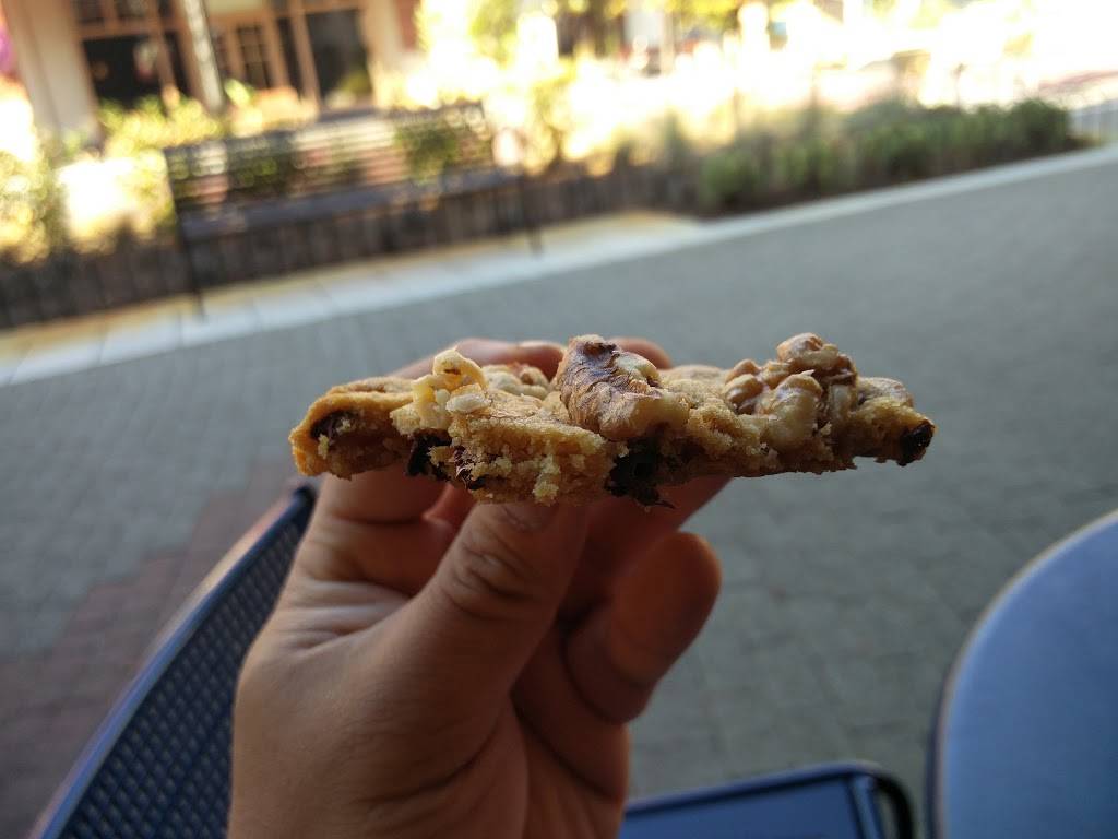 Cow Chip Cookies | restaurant | 7330 166th Ave NE e100, Redmond, WA 98052, USA | 4253762548 OR +1 425-376-2548