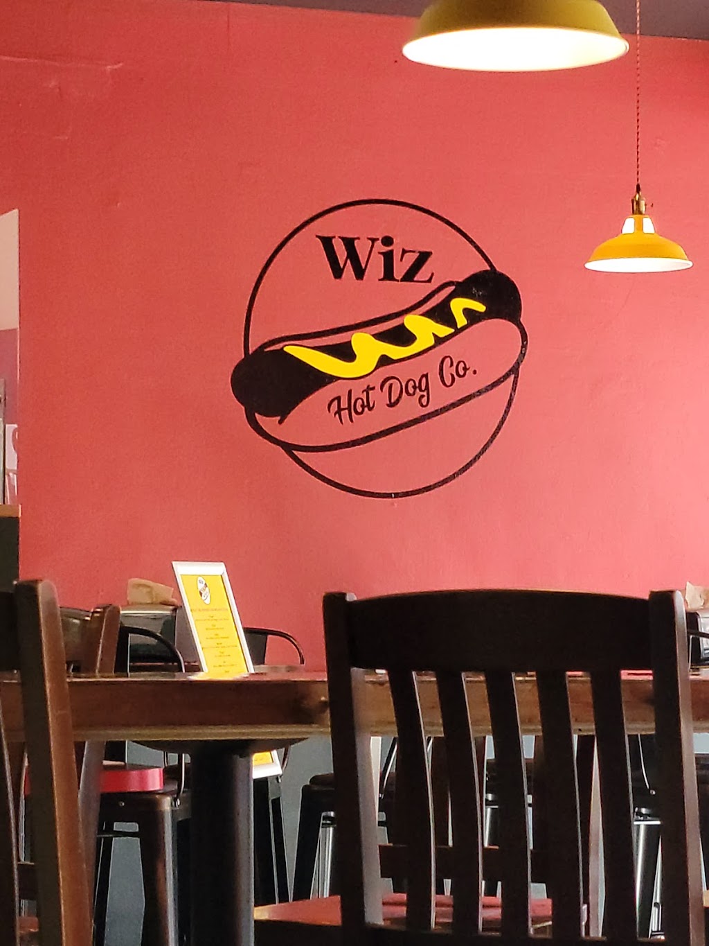 Wiz Hot Dog Co. | restaurant | 3 E 5th St, Tulsa, OK 74103, USA | 9187648887 OR +1 918-764-8887