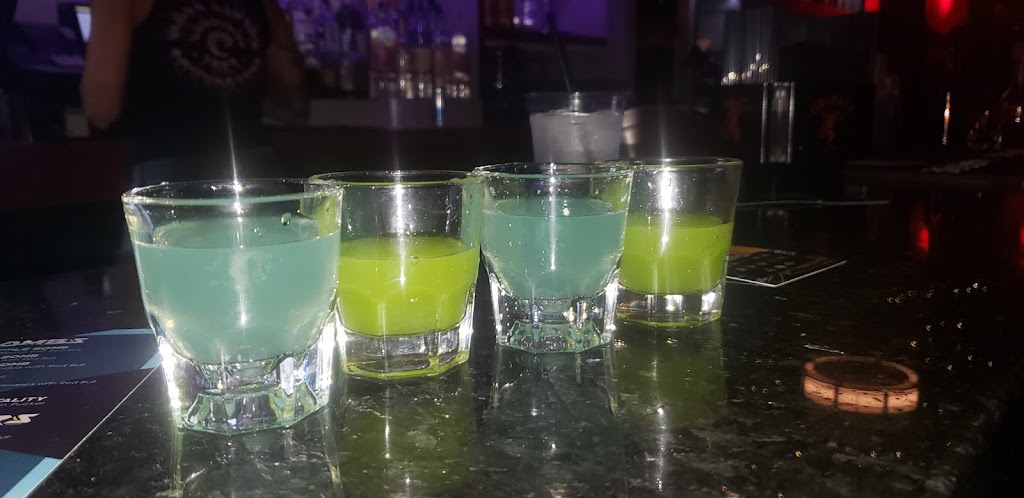 The Edge | restaurant | 2108 Atlantic Ave, Virginia Beach, VA 23451, USA | 7574258541 OR +1 757-425-8541