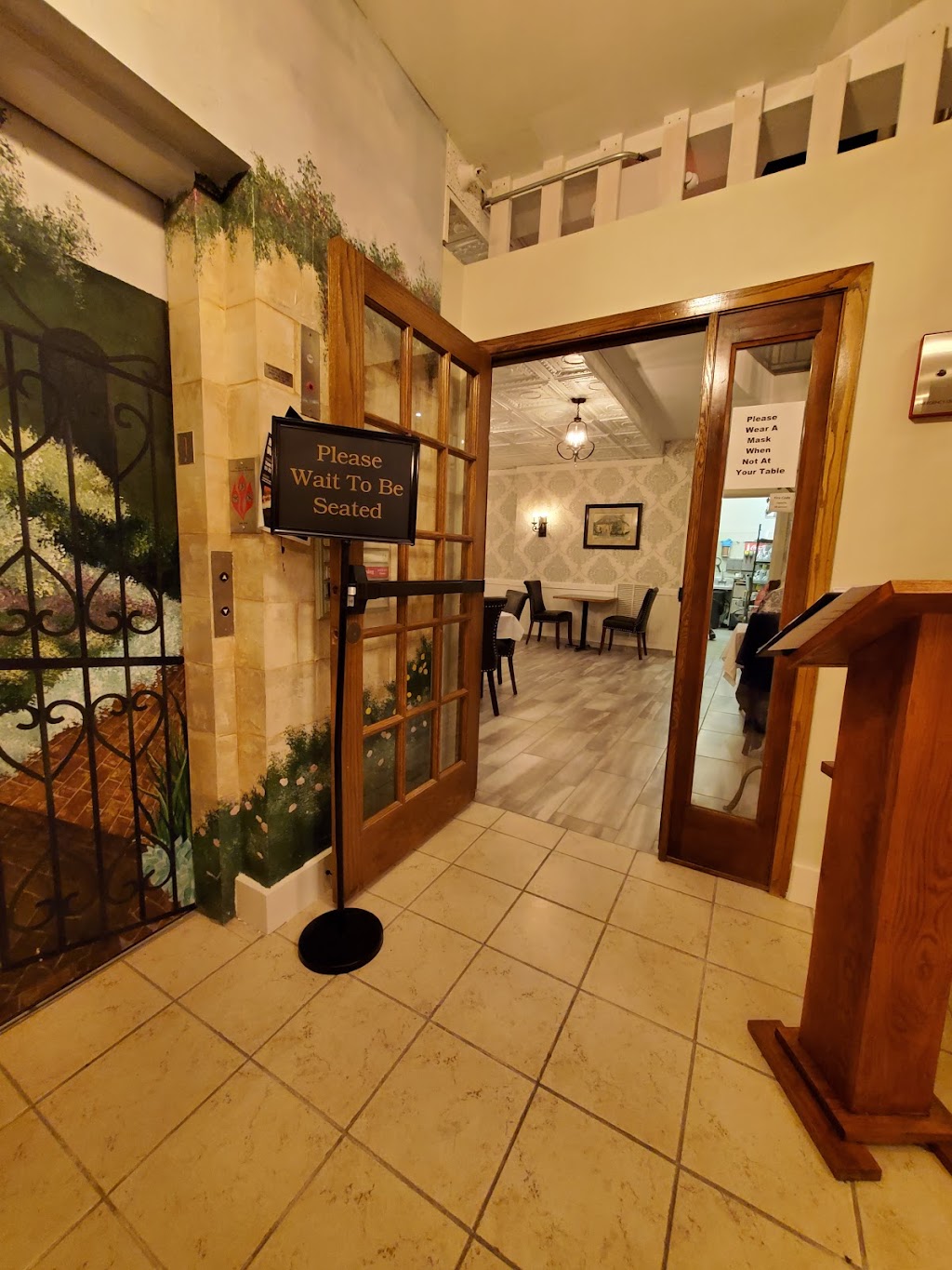 Club 300 | restaurant | 300 E Main St, Anoka, MN 55303, USA | 7633310878 OR +1 763-331-0878