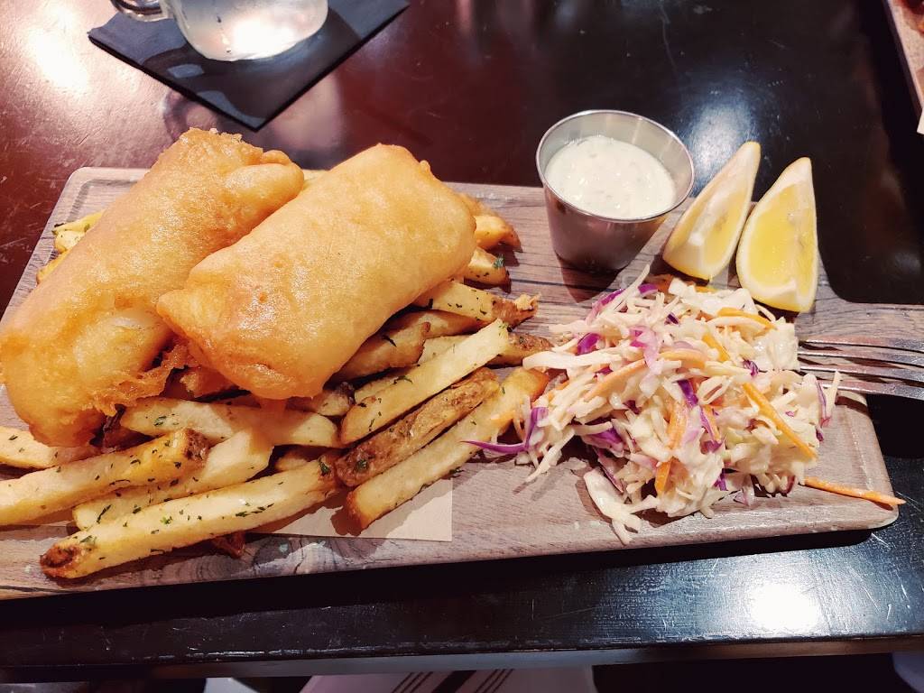 Fireside Tavern | restaurant | 3131 Bristol St, Costa Mesa, CA 92626, USA | 7149139061 OR +1 714-913-9061