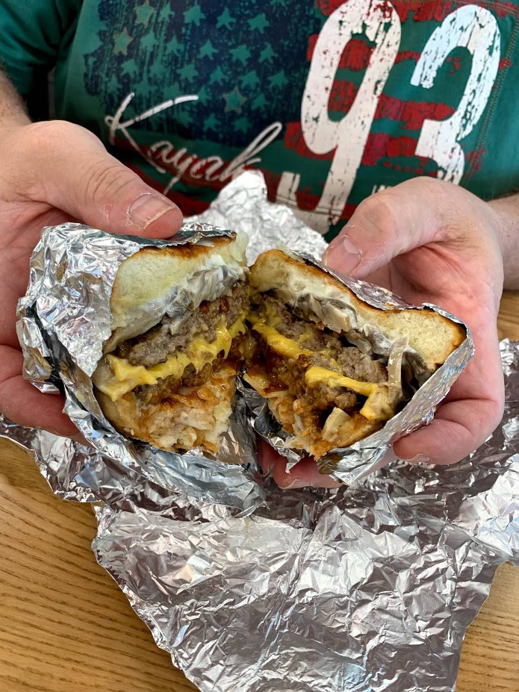 Five Guys | meal takeaway | 12031 Bonita Beach Rd SE, Bonita Springs, FL 34135, USA | 2392218711 OR +1 239-221-8711