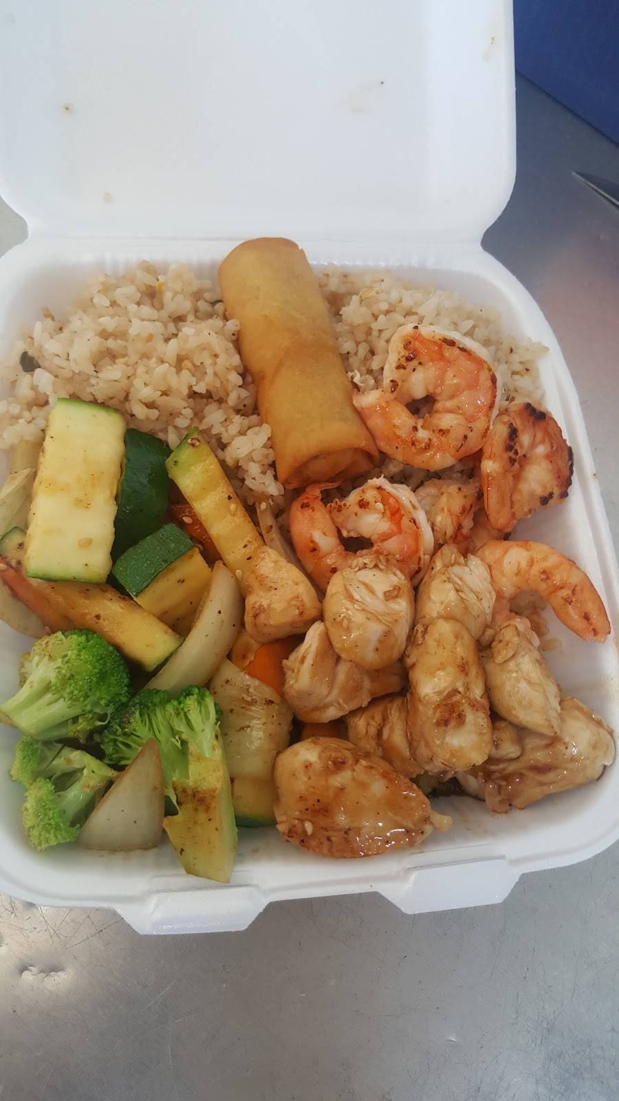takara hibachi express | restaurant | 1025 Dallas Dr, Denton, TX 76205, USA | 4695313128 OR +1 469-531-3128