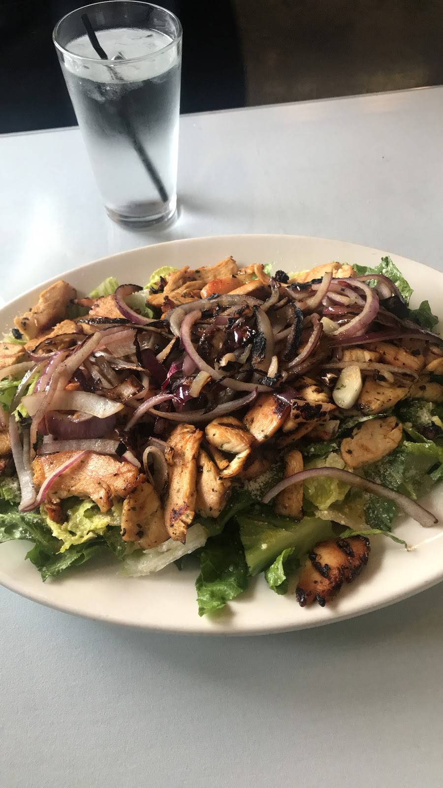 Victorios Ristorante & Catering Since 1964 | meal delivery | 10901 Victory Blvd, North Hollywood, CA 91606, USA | 8187629000 OR +1 818-762-9000