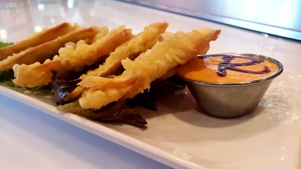 Rock N Roll Sushi & Hibachi | restaurant | 1548 Riverstone Pkwy, Canton, GA 30114, USA | 6788806450 OR +1 678-880-6450