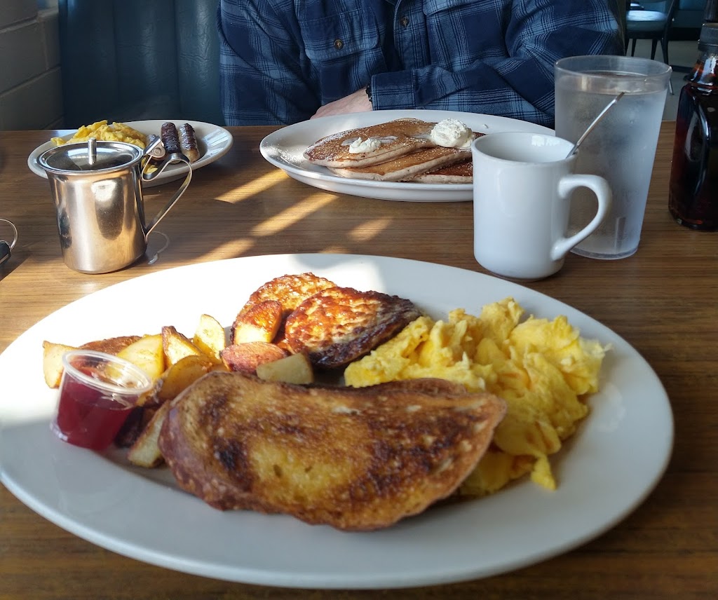 Main Street Grill | restaurant | 547 Main St, Half Moon Bay, CA 94019, USA | 6507265300 OR +1 650-726-5300