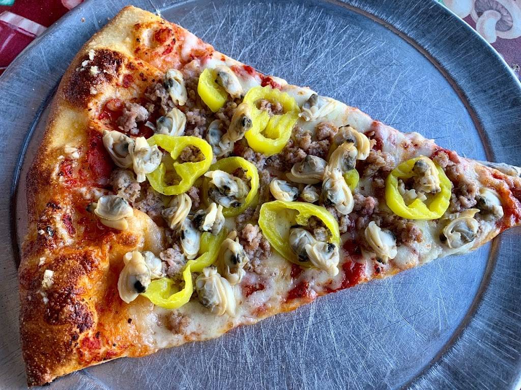 Aunt Louises Pizzeria | restaurant | 13423 US-1, Sebastian, FL 32958, USA | 7723881800 OR +1 772-388-1800