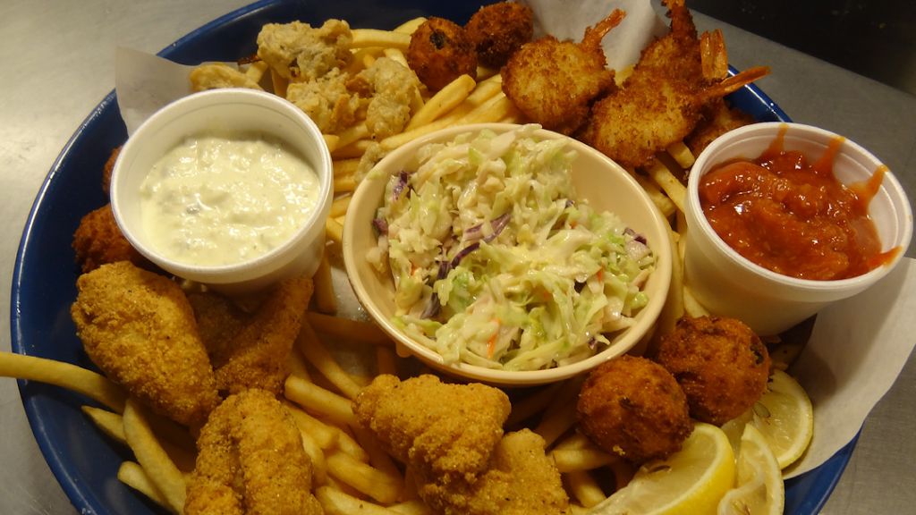 Catfish Grill | restaurant | 1505 Southwest Pkwy #110, Wichita Falls, TX 76302, USA | 9407666263 OR +1 940-766-6263