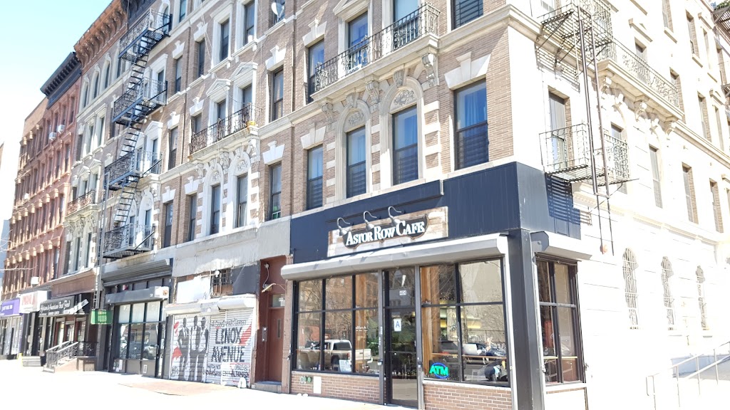 Tios Bistro | restaurant | 421 Malcolm X Blvd, New York, NY 10027, USA | 2129399305 OR +1 212-939-9305