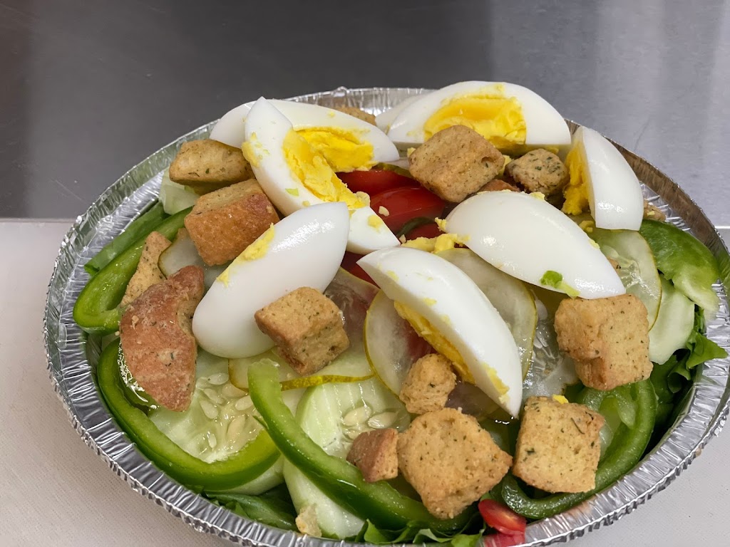 La familia mini market | meal takeaway | 2117 N 63rd St, Philadelphia, PA 19151, USA | 2158771568 OR +1 215-877-1568