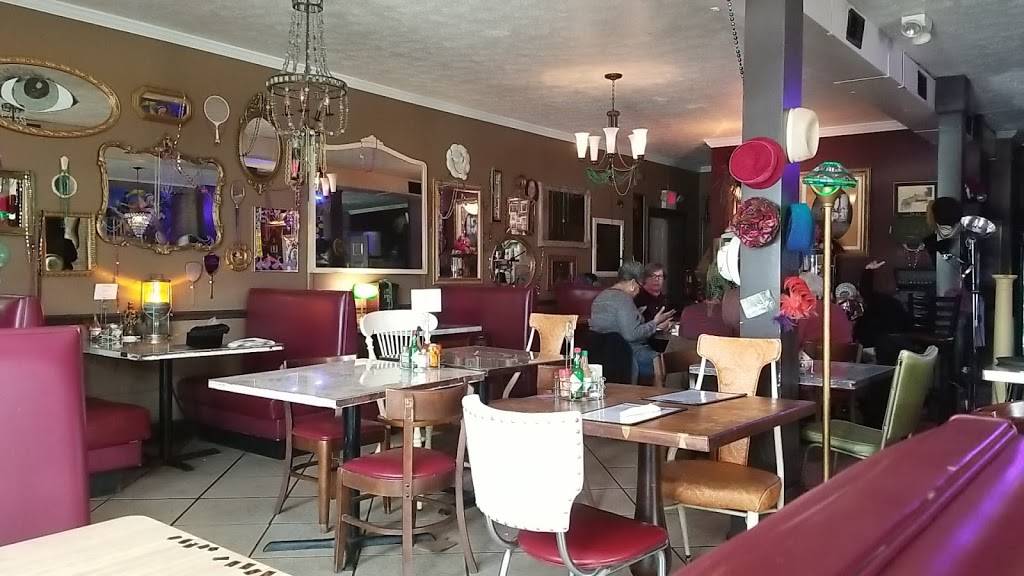 Sweet NOLAs | restaurant | 688 N Loudoun St, Winchester, VA 22601, USA | 5406676652 OR +1 540-667-6652