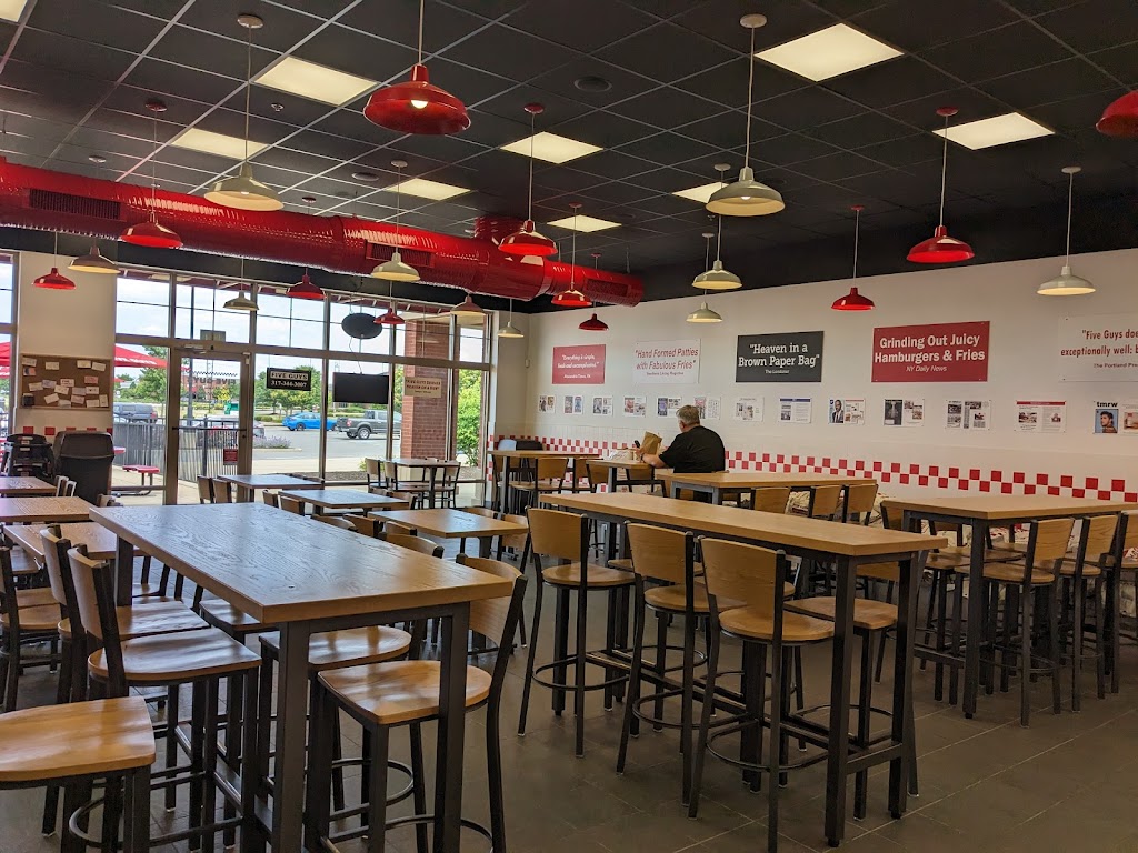 Five Guys | meal takeaway | 6685 Whitestown Pkwy, Zionsville, IN 46077, USA | 3173443007 OR +1 317-344-3007
