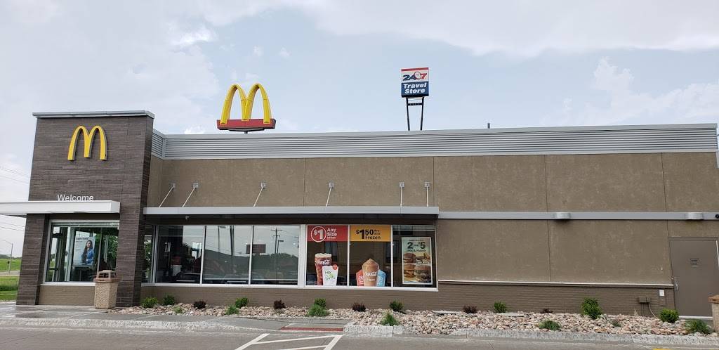 McDonalds | cafe | 125 E Diamond Dr, Salina, KS 67401, USA | 7854529195 OR +1 785-452-9195