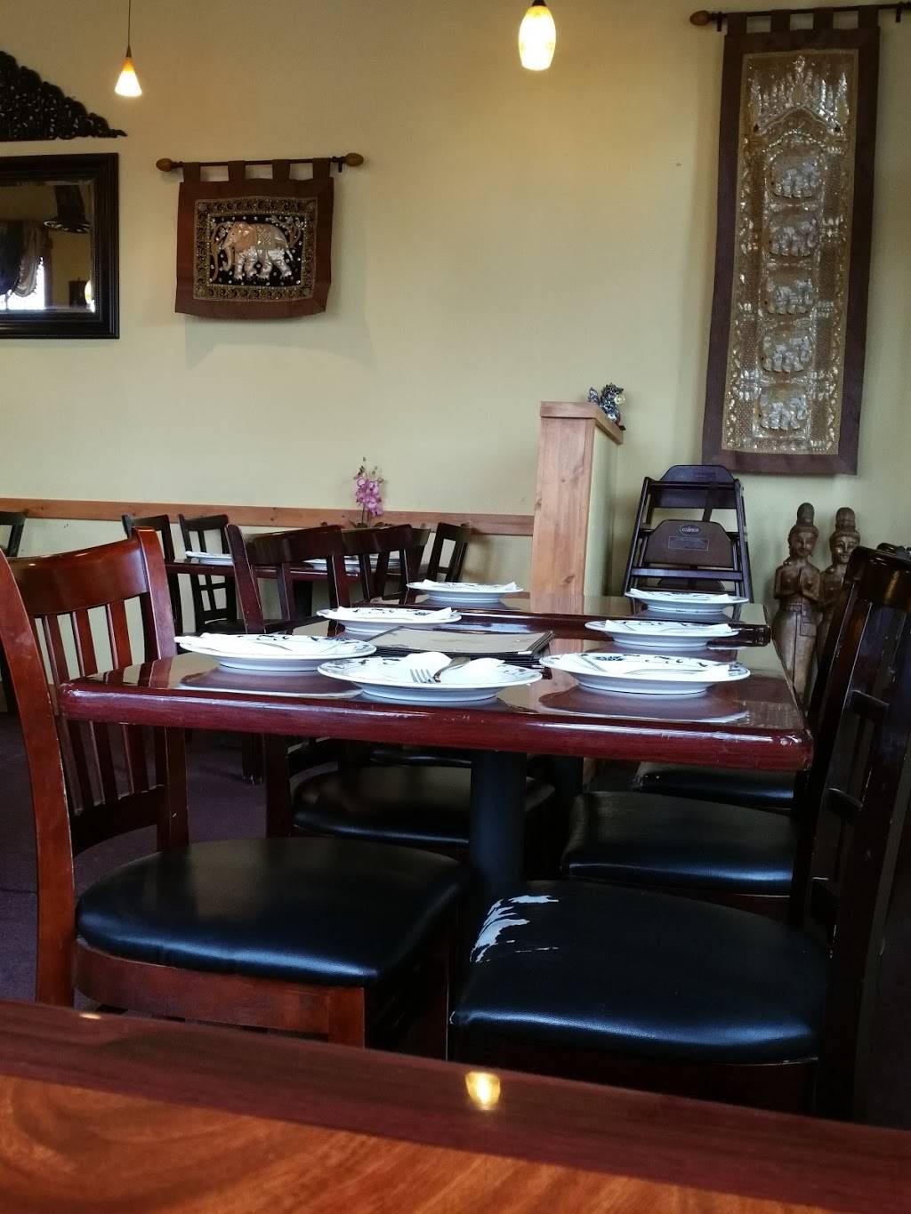 Thai Delicacy | restaurant | 11253 Brockway Rd # 101, Truckee, CA 96161, USA | 5305501269 OR +1 530-550-1269