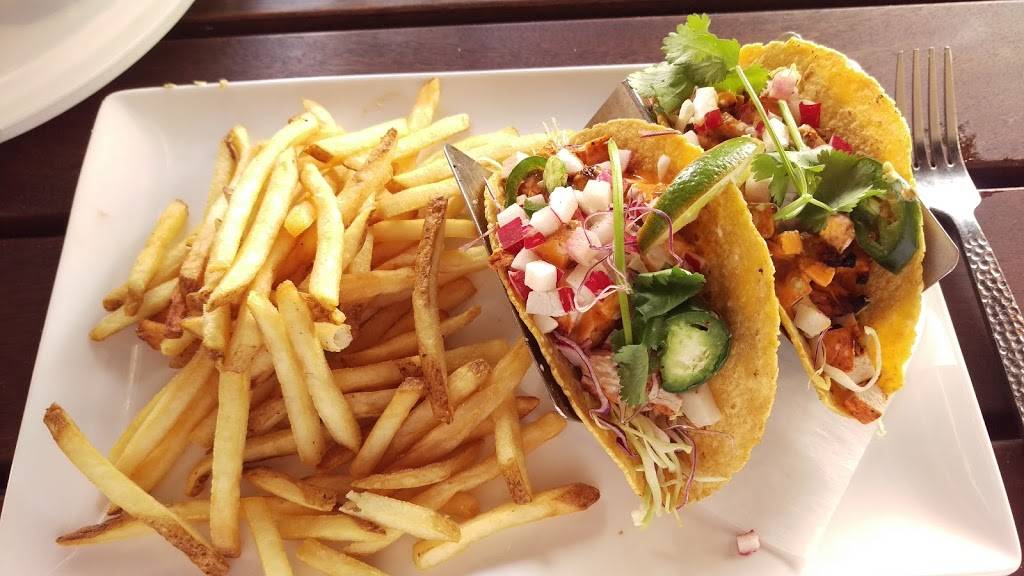 Eureka! | restaurant | 345 W Pearl Ave, Redlands, CA 92374, USA | 9093355700 OR +1 909-335-5700