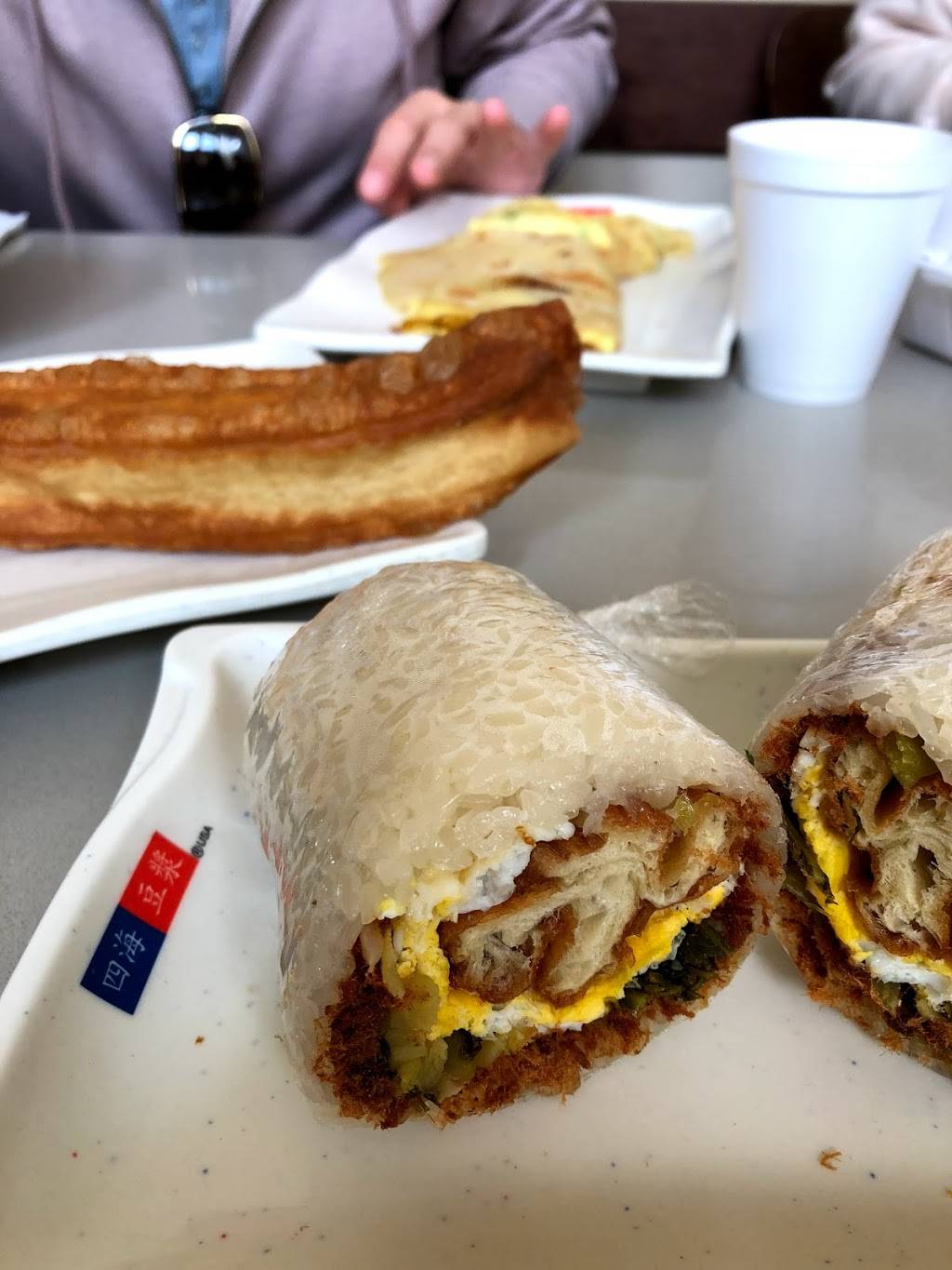 Four Sea Restaurant | restaurant | 15435 Jeffrey Rd, Irvine, CA 92618, USA | 9493332704 OR +1 949-333-2704