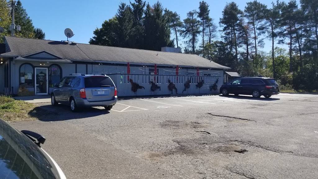 Brewsters Smokehouse | restaurant | 1420 M-89, Otsego, MI 49078, USA | 2696941818 OR +1 269-694-1818