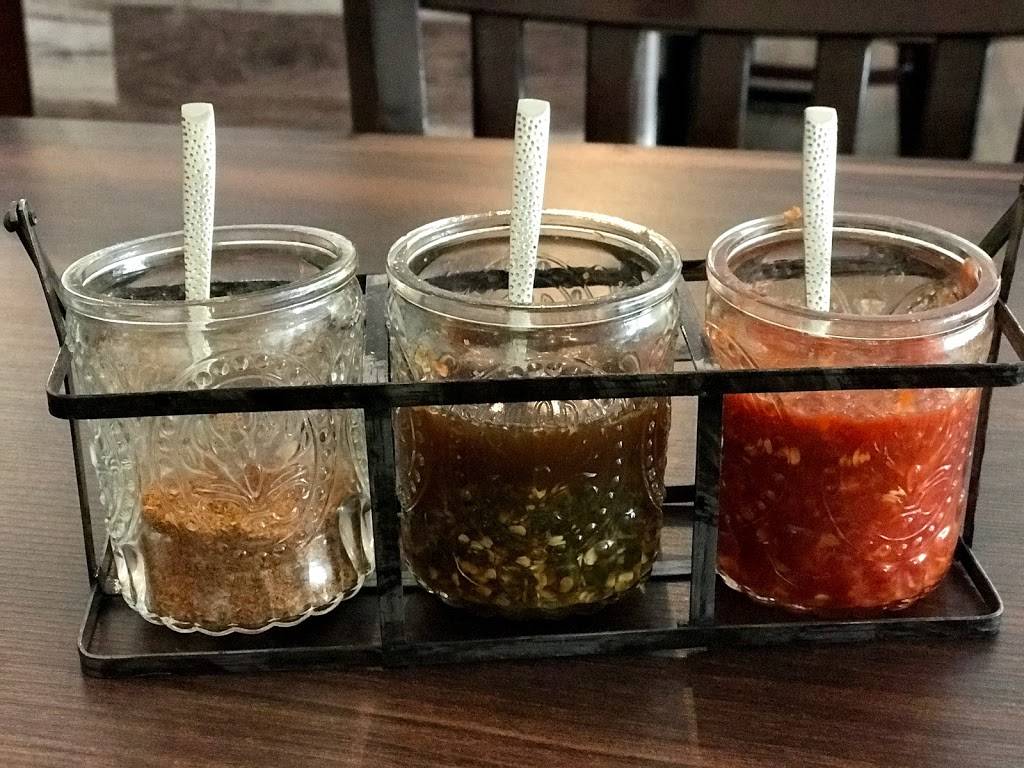 Nana Thai Eatery - Woodstock | restaurant | 2360 Towne Lake Pkwy #110, Woodstock, GA 30189, USA | 7704856008 OR +1 770-485-6008