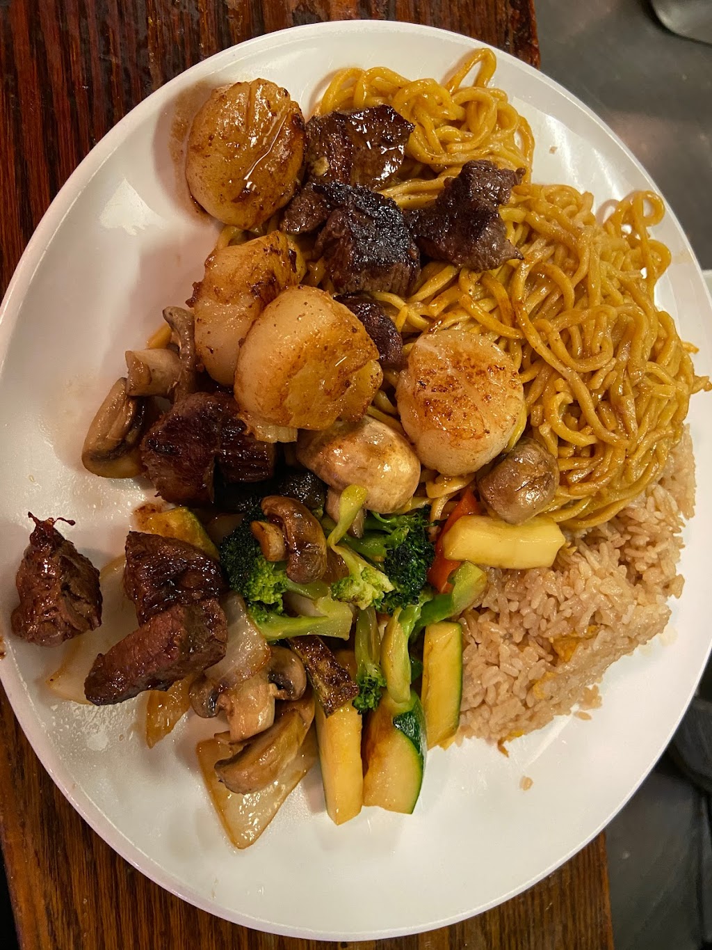 Yamato East | restaurant | 1507 Harding Hwy, Lima, OH 45804, USA | 4192212417 OR +1 419-221-2417