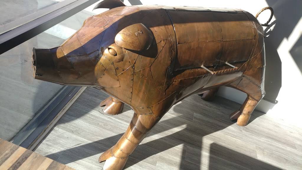 Lechon De Manila | restaurant | 14909 Vanowen St, Van Nuys, CA 91405, USA | 7479985688 OR +1 747-998-5688