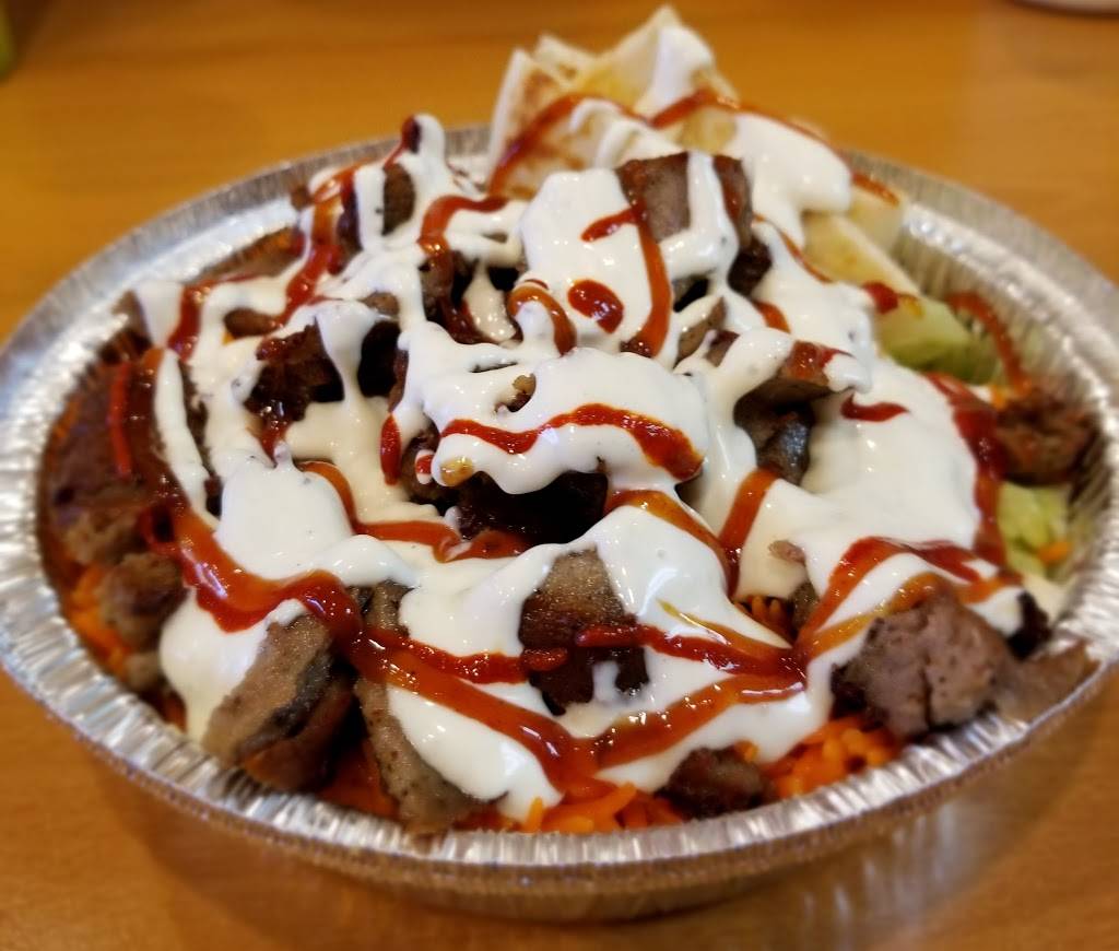 The Halal Chicken And Rice Company | restaurant | 8 Jerusalem Ave, Hicksville, NY 11801, USA | 5164339700 OR +1 516-433-9700