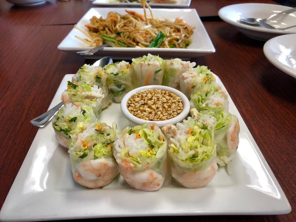 Thai Cuisine | restaurant | 23 E 16th St, Merced, CA 95340, USA | 2097249466 OR +1 209-724-9466