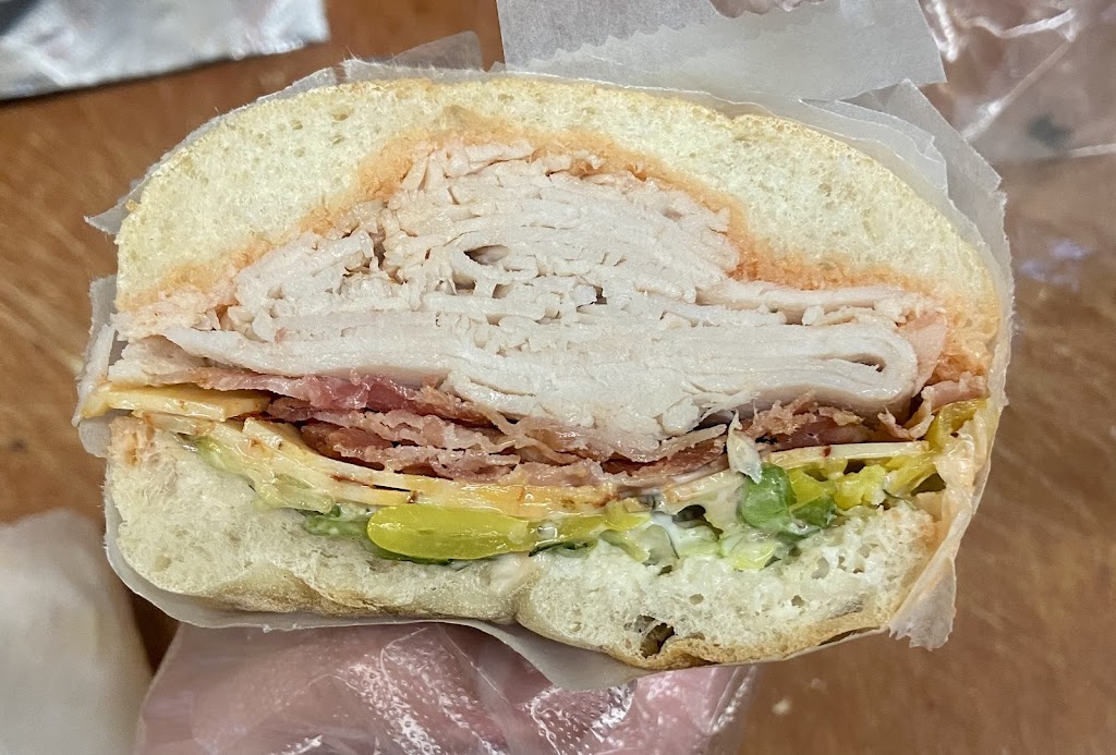 Radwicks Coffee & Sandwich | cafe | 1165 Litchfield Turnpike, New Hartford, CT 06057, USA | 8604827744 OR +1 860-482-7744