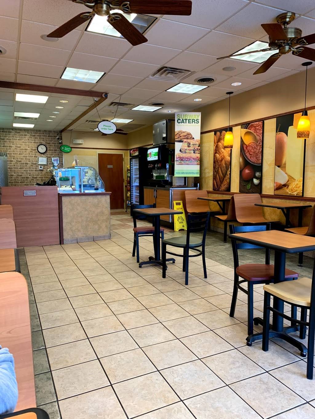 Subway | restaurant | 300 MA-106, Halifax, MA 02338, USA | 3392444431 OR +1 339-244-4431
