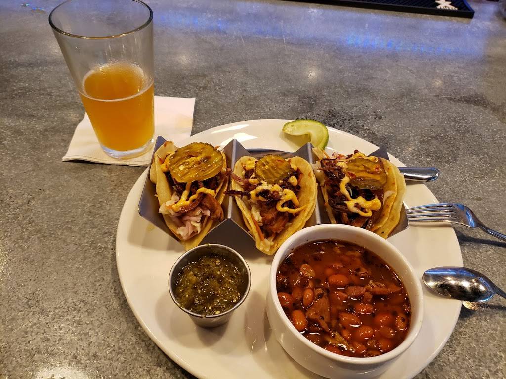 State Draft House & Craft Kitchen | restaurant | 1050 Flower Mound Rd #280, Flower Mound, TX 75028, USA | 9724100445 OR +1 972-410-0445