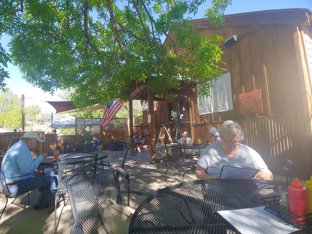 Bottom Shelf Brewery | restaurant | 118 E Mill St, Bayfield, CO 81122, USA | 9708842442 OR +1 970-884-2442