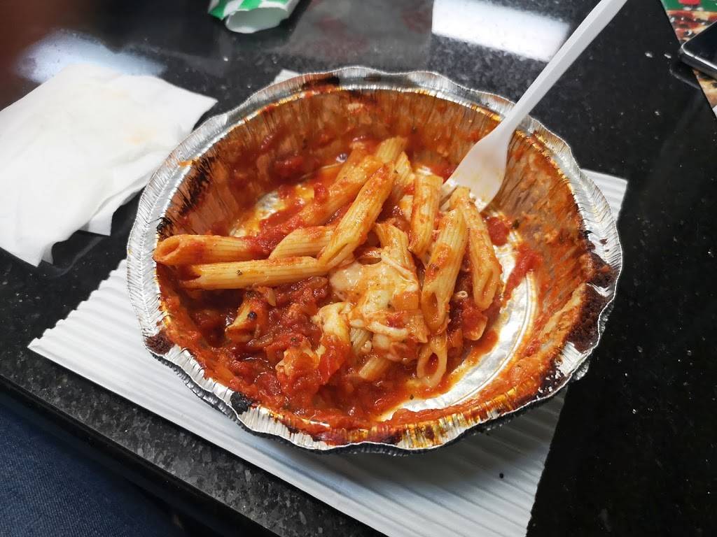 Guidos Premium Pizza Pontiac | restaurant | 3999 Centerpoint Pkwy, Pontiac, MI 48341, USA | 2483330033 OR +1 248-333-0033