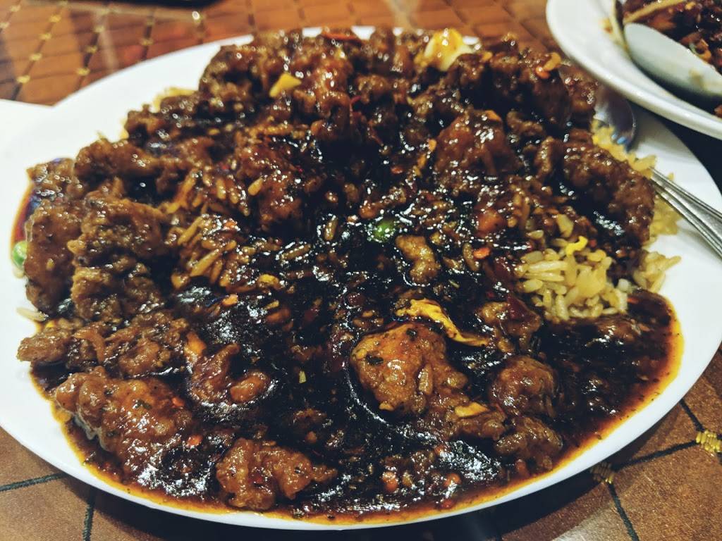 Hot Wok | restaurant | 7 Progress Ave, Scarborough, ON M1P 5A3, Canada | 4162935342 OR +1 416-293-5342