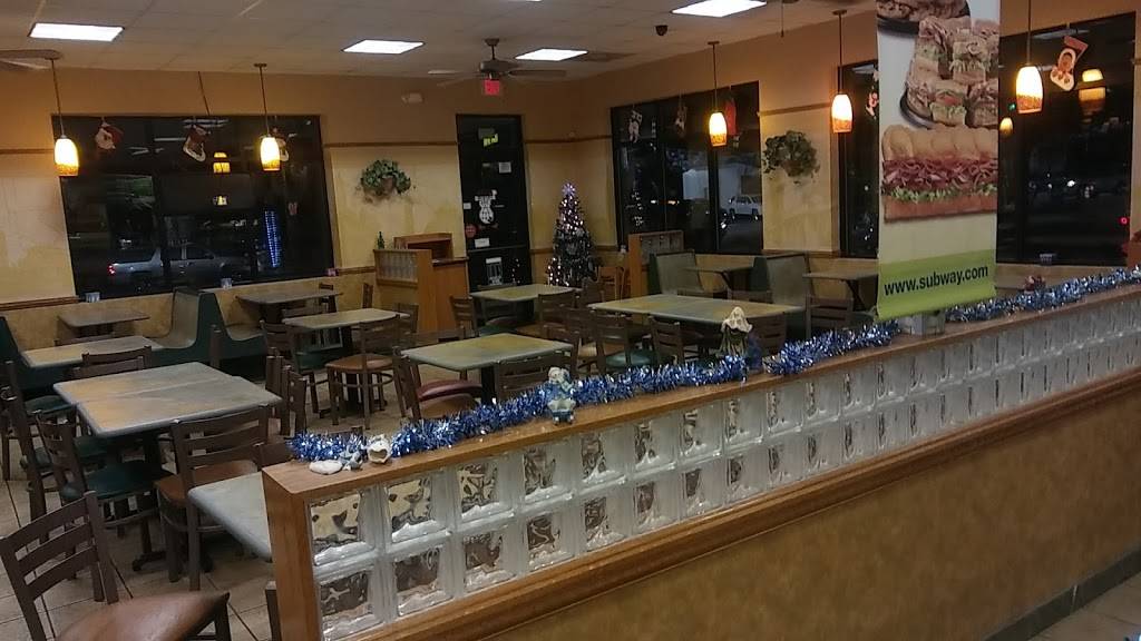 Subway | restaurant | 116 W Main St, Moncks Corner, SC 29461, USA | 8434820668 OR +1 843-482-0668