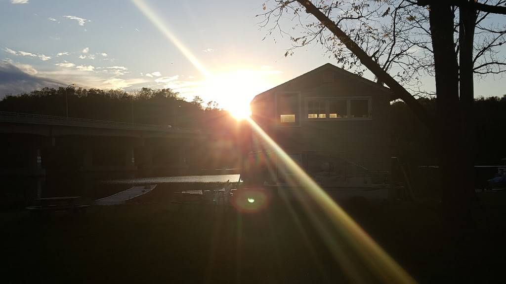 Rock River BBQ Ranch | restaurant | 2504 S Riverside Dr, Beloit, WI 53511, USA | 3127710401 OR +1 312-771-0401