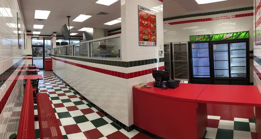 Jets Pizza | meal delivery | 6813 N Green Bay Ave, Glendale, WI 53209, USA | 4145330082 OR +1 414-533-0082