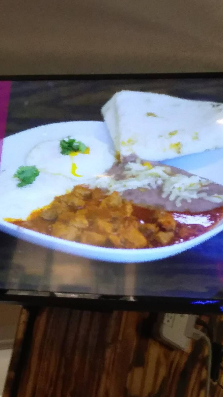 The Bulldog Cafe | restaurant | 10197 Alameda Ave, Socorro, TX 79927, USA | 9152198039 OR +1 915-219-8039