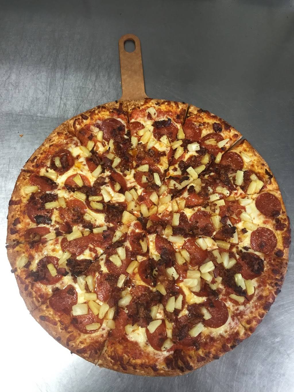 Bucks Pizza | restaurant | Wilshire Pavilion, 1200 Hwy 74 S, Peachtree City, GA 30269, United States | 7706318989 OR +1 770-631-8989