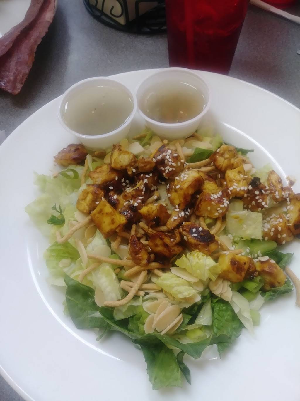 Uptown Cafe Binford | restaurant | 6404-6438 Rucker Rd, Indianapolis, IN 46220, USA | 3174669631 OR +1 317-466-9631