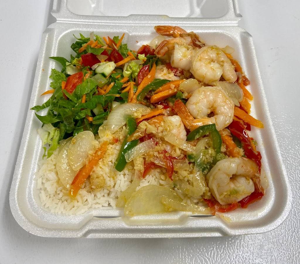 Island Fish Head Jamaican Restaurant | restaurant | 304 Albany Ave, Hartford, CT 06120, USA | 8604617346 OR +1 860-461-7346