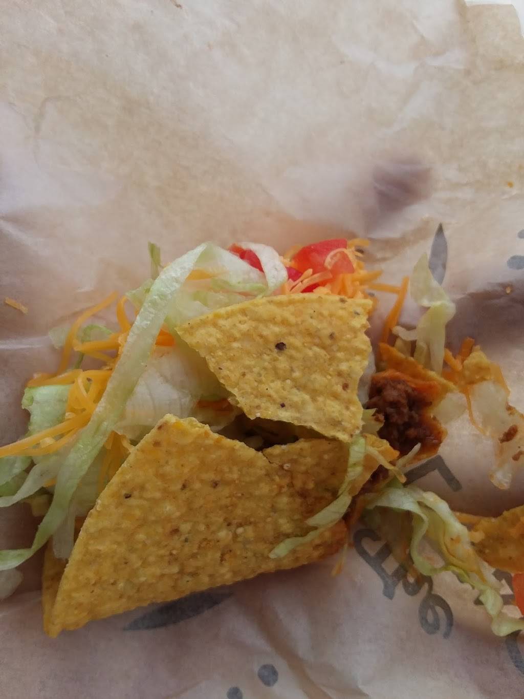 Del Taco | meal takeaway | 1901 W Northern Ave, Phoenix, AZ 85021, USA | 6029951144 OR +1 602-995-1144