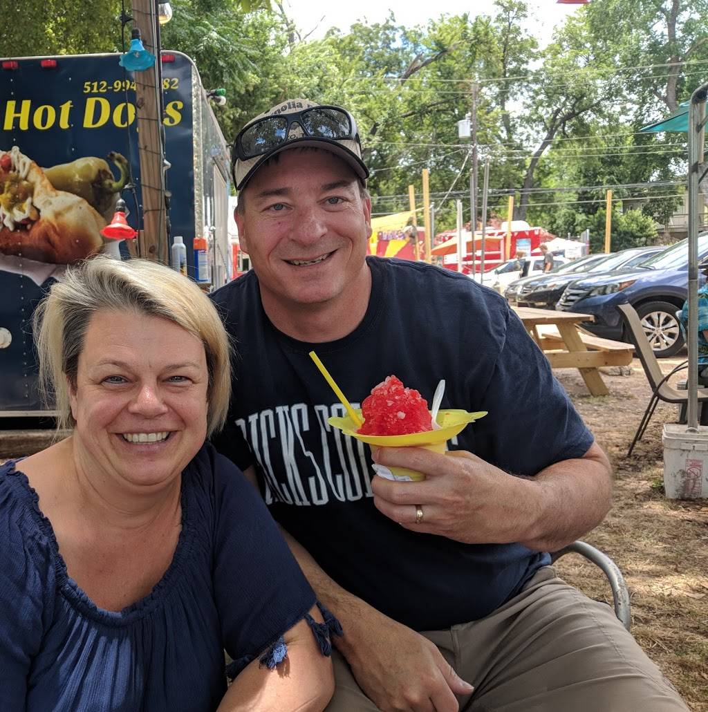 Snobowla | restaurant | 5801 Burnet Rd, Austin, TX 78756, USA | 8012300306 OR +1 801-230-0306