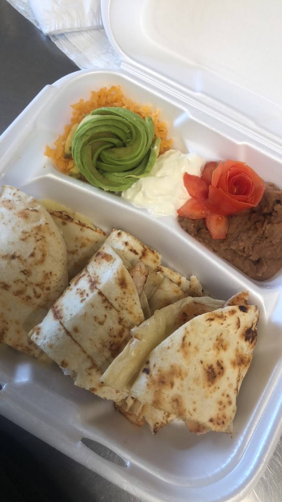 Agave Jaliso Yorktown | restaurant | 951 W Main St, Yorktown, TX 78164, USA | 3614915060 OR +1 361-491-5060