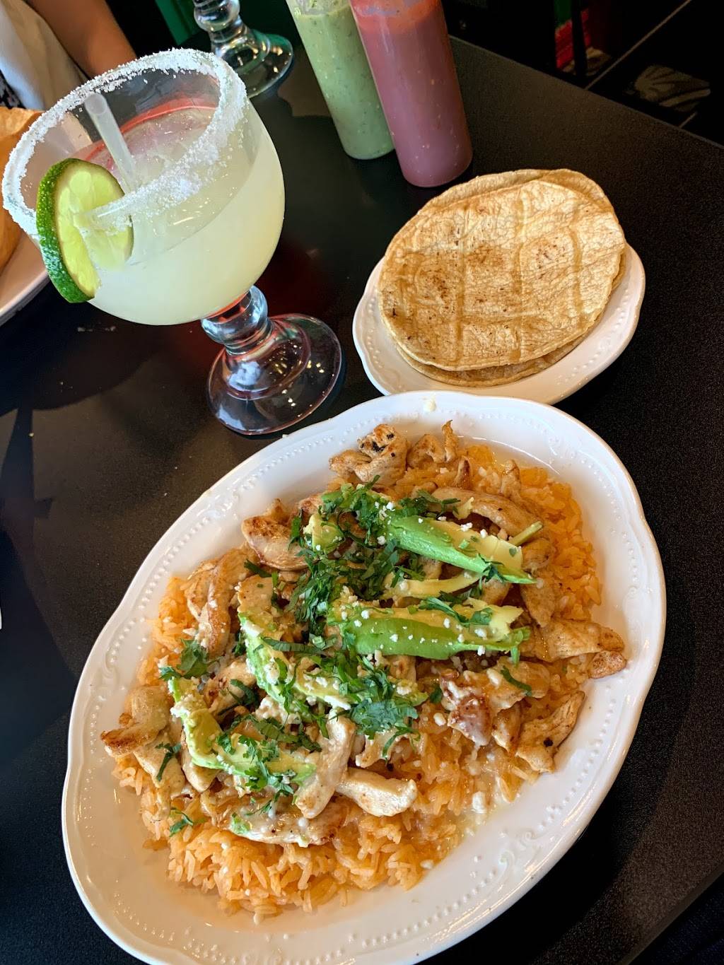 Bugambilias Mexican Cuisine | restaurant | 5763 E 86th St, Indianapolis, IN 46250, USA | 3175165978 OR +1 317-516-5978