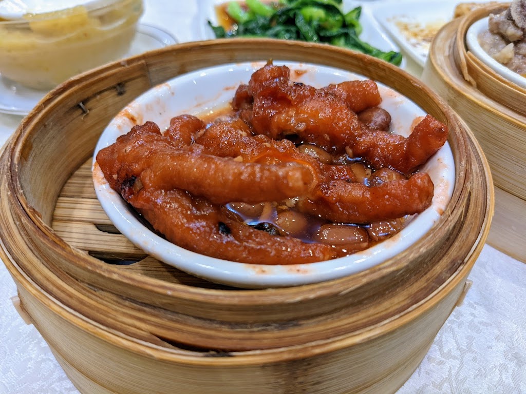 Crown One 御庭酒楼 | restaurant | 34-20 Linden Pl, Queens, NY 11354, USA | 7187990568 OR +1 718-799-0568